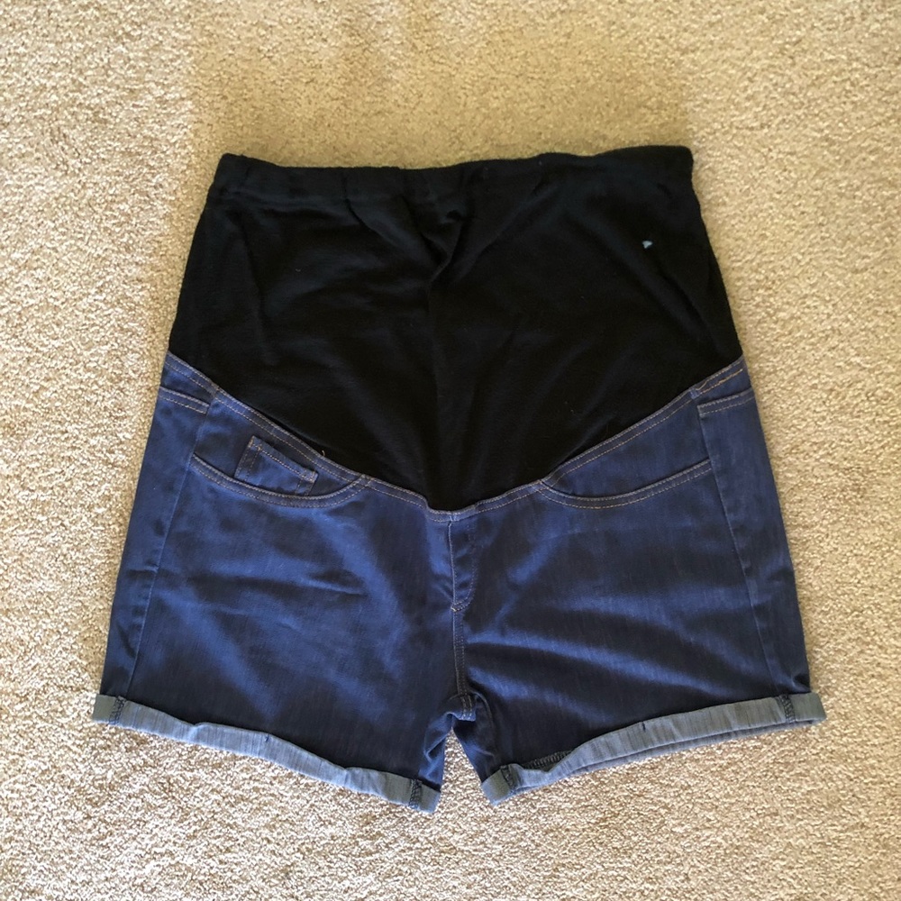 Denim maternity shorts